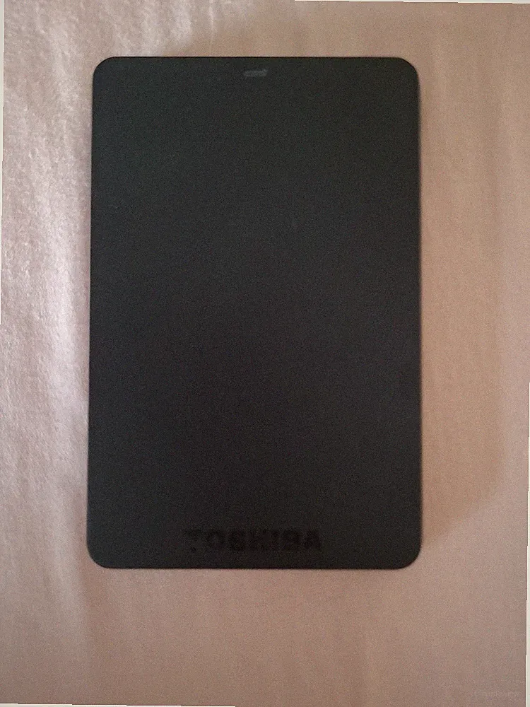 Toshiba External Hard Drive 750GB V63700-B HDTB107XK3AA Micro USB 3.0