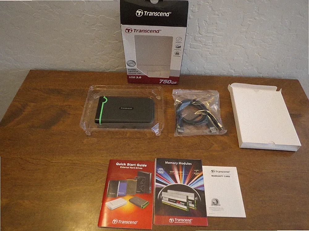 Transcend TS750GSJ25M3 StoreJet External Hard Drive 750 GB New Other.