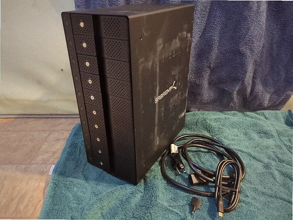 Used SABRENT 10 Bay 3.5 SATA HDD Hard Drive USB Tray Less Docking Station NAS