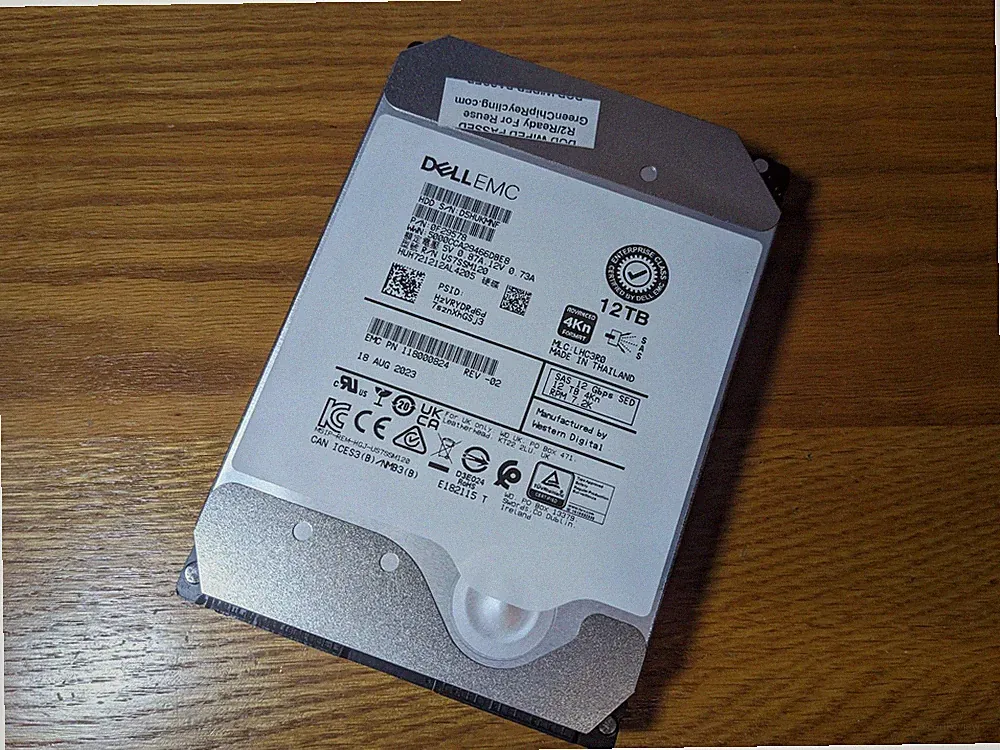 WD 12TB DC HC520 7.2K SAS 3.5" HGST Dell Hard Drive HDD HUH721212AL4205 - 100%
