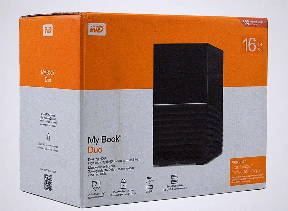 WD 16TB My Book Duo, Desktop RAID Hard Drive HDD Small Crack WDBFBE0160JBK-NESN