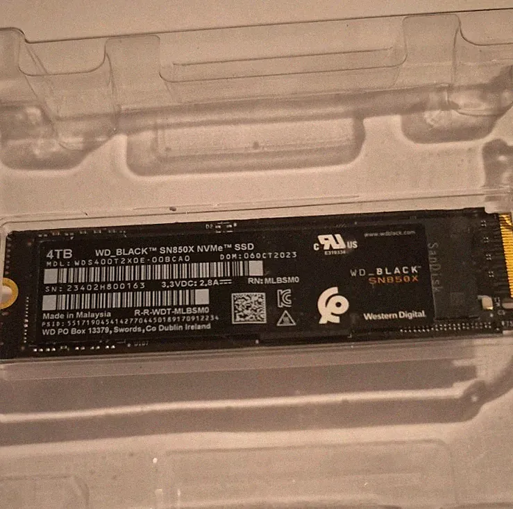 WD 4TB NVMe SSD PCIe Gen4 x4 M.2 2280 - 100% Health - Excellent Condition