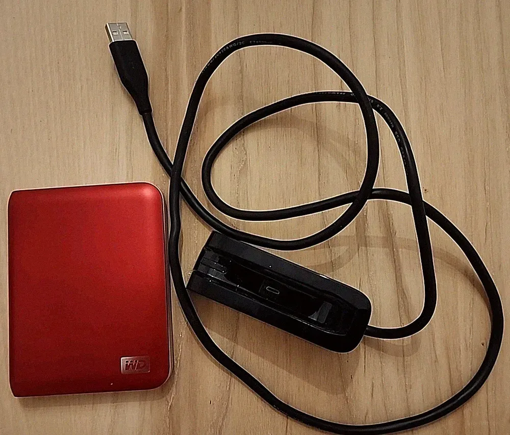 WD 500GB Hard Drive My Passport Ext Western Digital Storage USB 2.0 Red W/Cradle