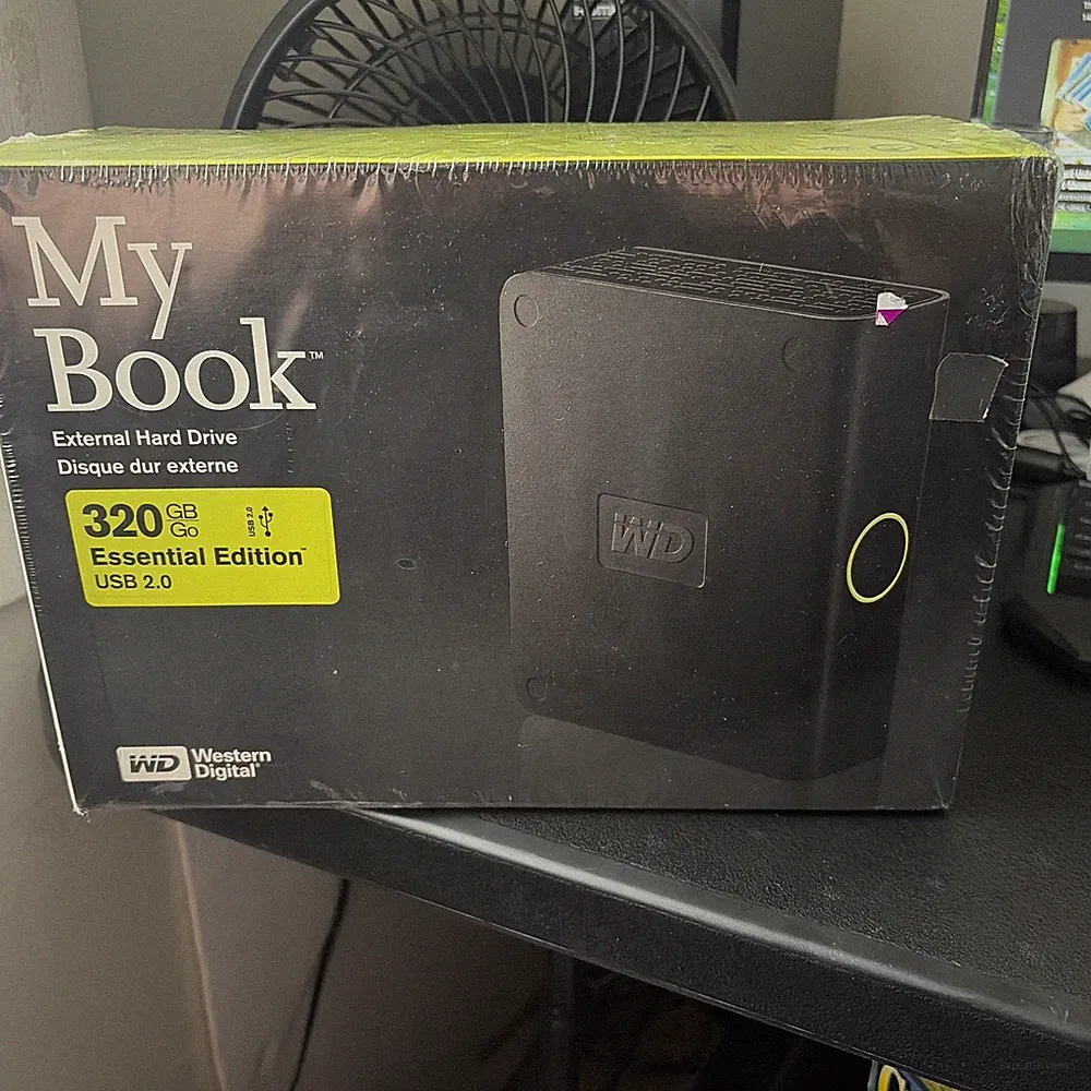 Western Digital 320GB External Hard Drive My Book USB 2.0 WDG1U3200N NIB