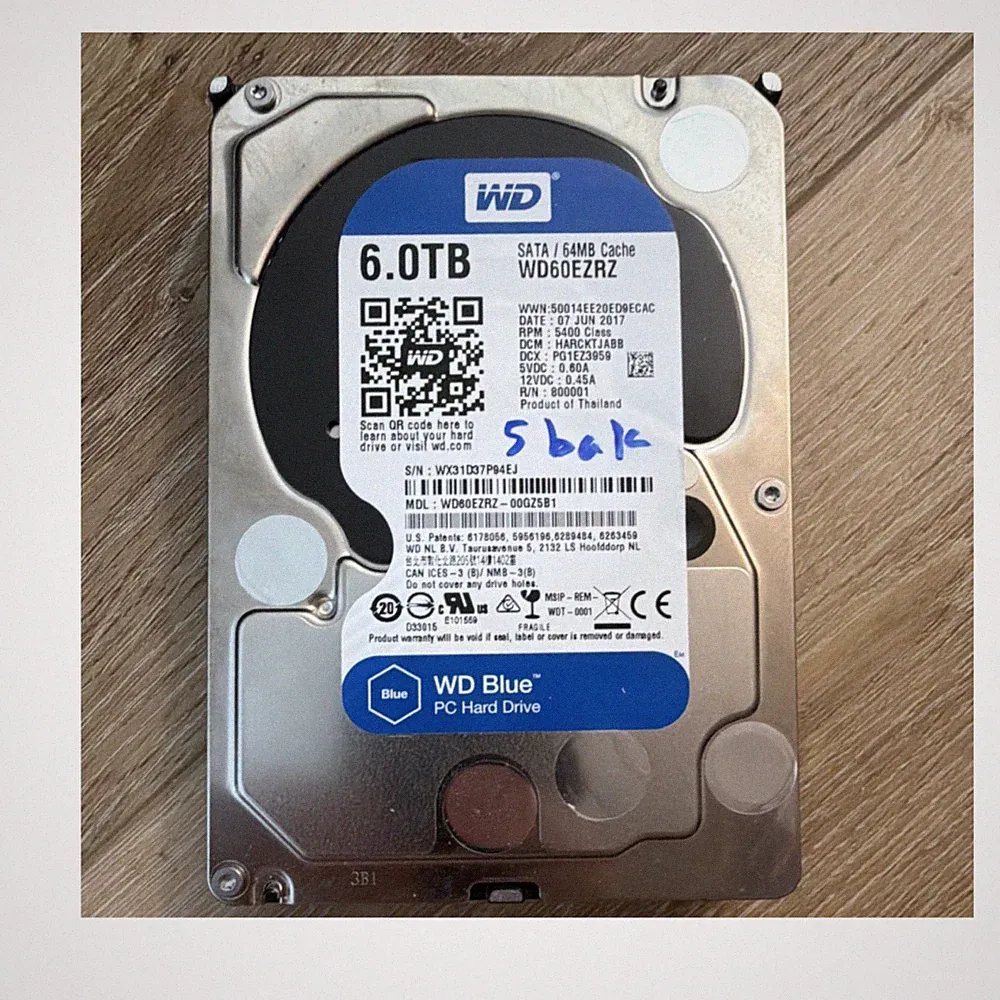 Western Digital WD Blue 6TB SATA 3.5" 64MB 5400RPM Internal Hard Drive WD60EZRZ