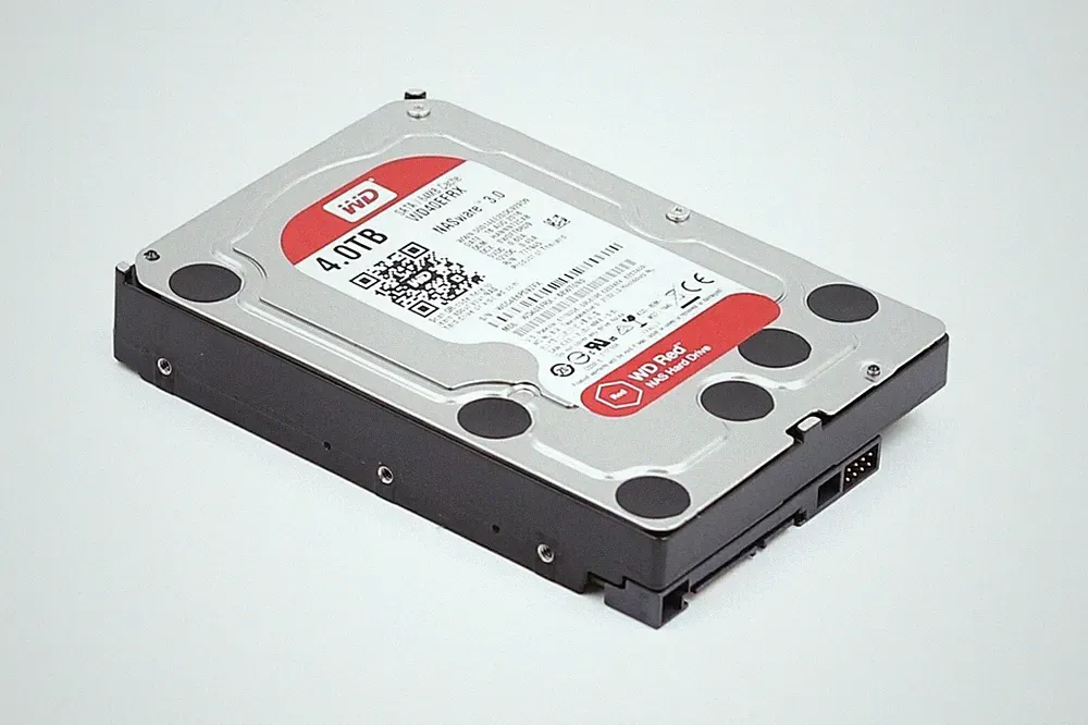 Western Digital WD40EFRX-68WT0N0 4TB 3.5" 6Gb/s 64MB 5.4K SATA HDD P/N: WD40EFRX