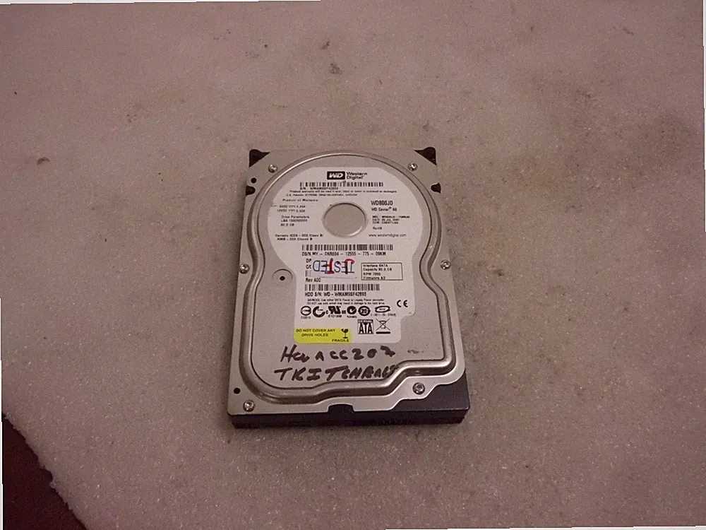WESTERN DIGITAL WD800JD-75MSA3 DELL 0NR694 80GB SATA HARD DRIVE